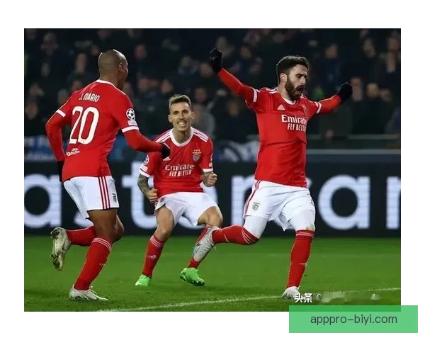 精准分析与专业预测助你赢得体育竞猜胜利,稳抓投资机会 精准分析与专业预测助你赢得体育竞猜胜利,稳抓投资机会