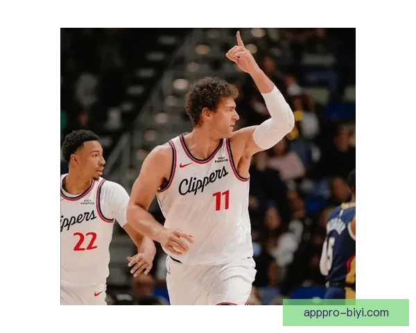 泰伦-卢：加兰是顶级射手投丢不必担心应多投接球三分